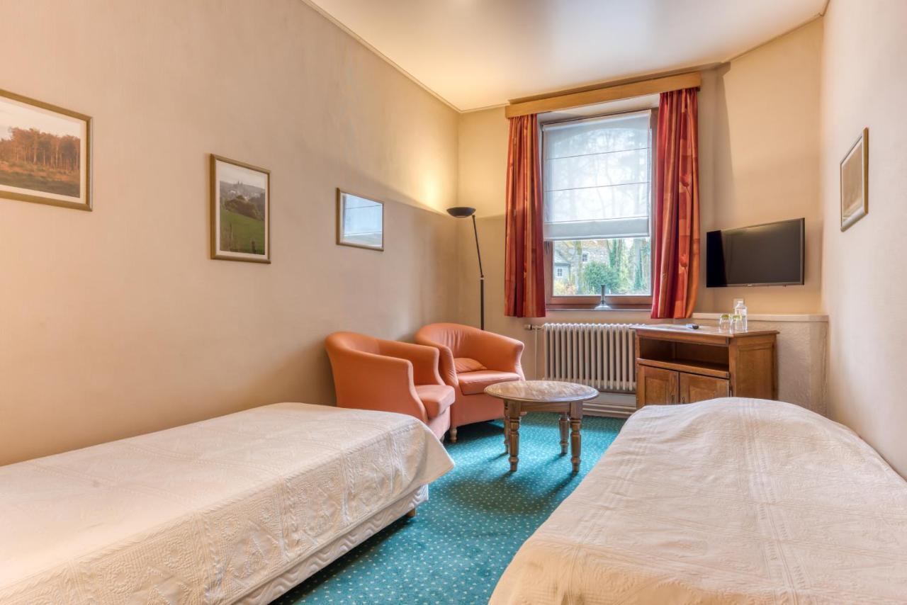 Hotel Le Cor De Chasse Saint-Hubert Eksteriør bilde